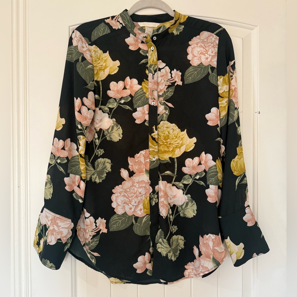 H&M Black Floral Button-Down Shirt